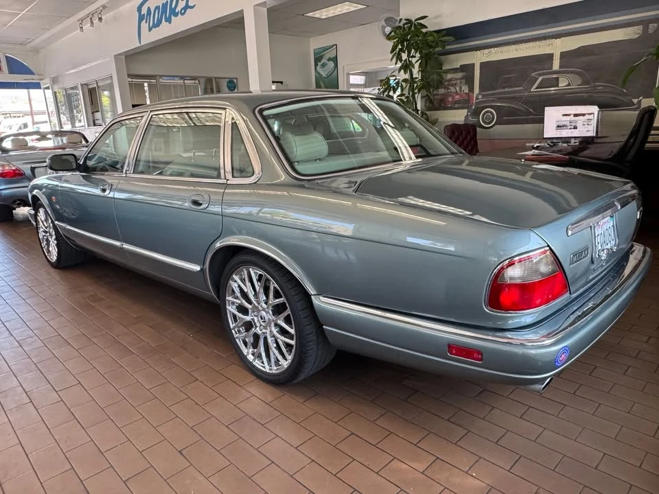 1997 Jaguar X300 XJ - Image 5 of 20
