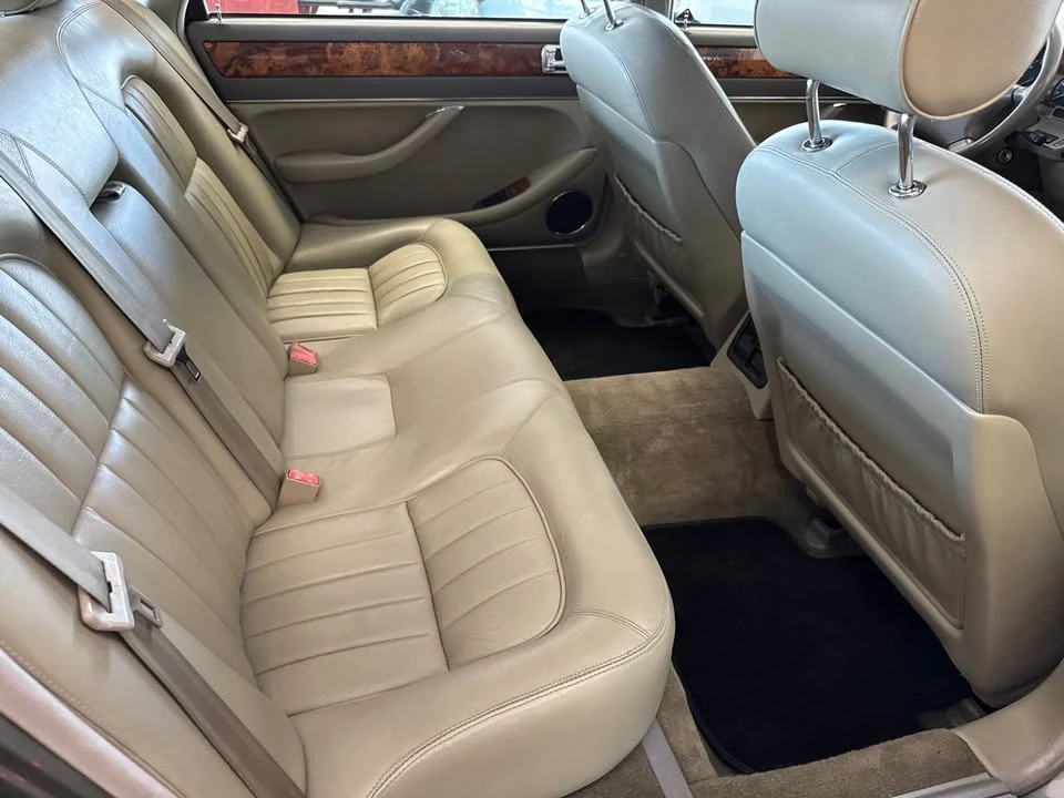 1997 Jaguar X300 XJ - Image 11 of 20