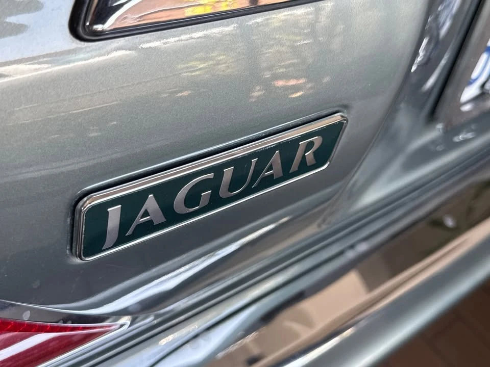 1997 Jaguar X300 XJ - Image 8 of 20