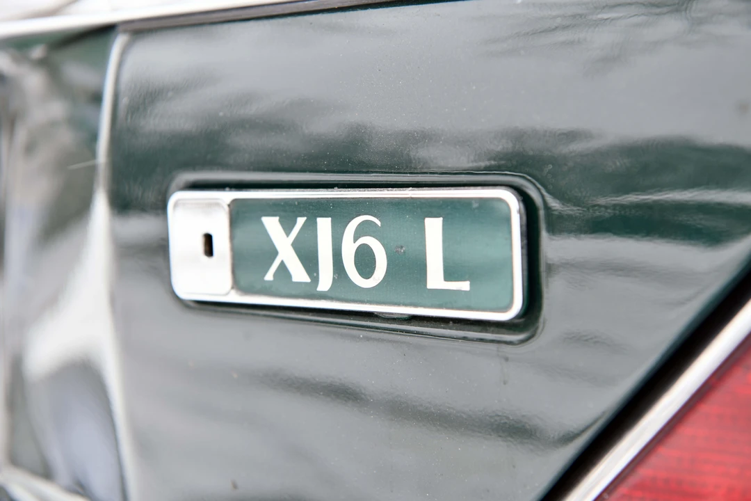 1997 Jaguar X300 XJ - Image 23 of 30