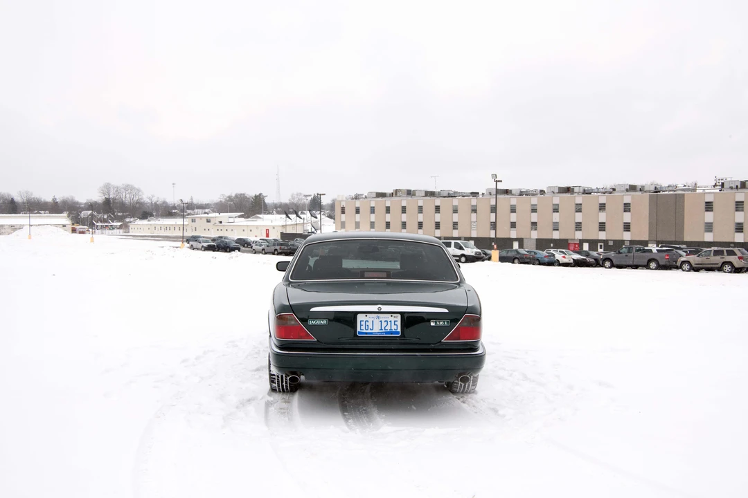 1997 Jaguar X300 XJ - Image 9 of 30