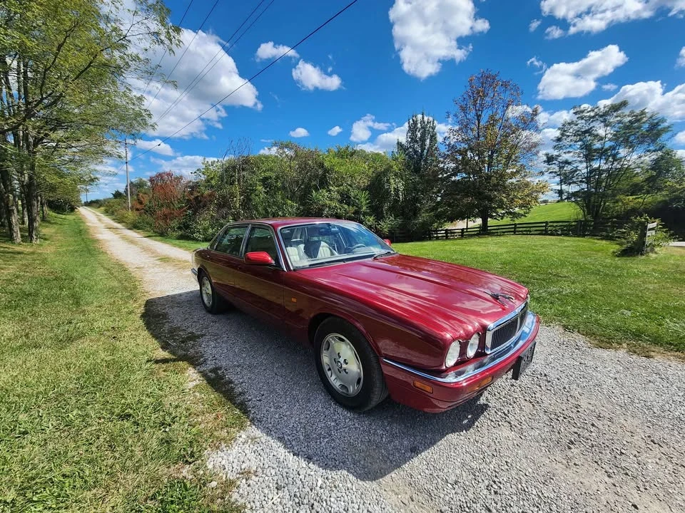 1997 Jaguar X300 XJ - Image 3 of 13