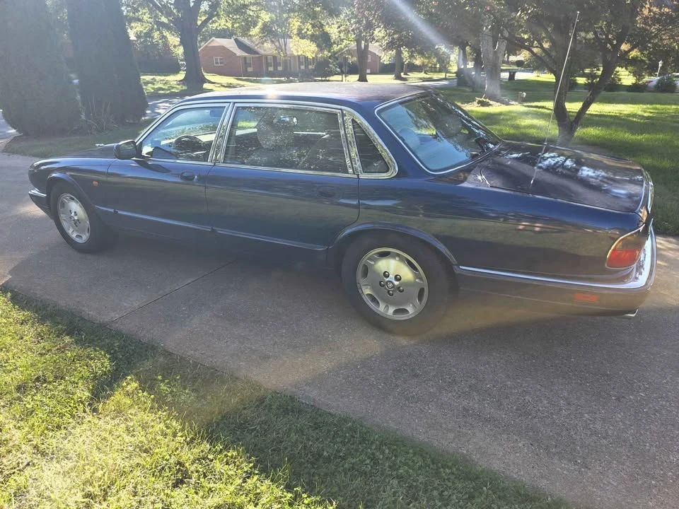 1997 Jaguar X300 XJ - Image 6 of 19