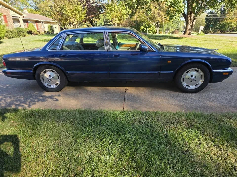 1997 Jaguar X300 XJ - Image 3 of 19