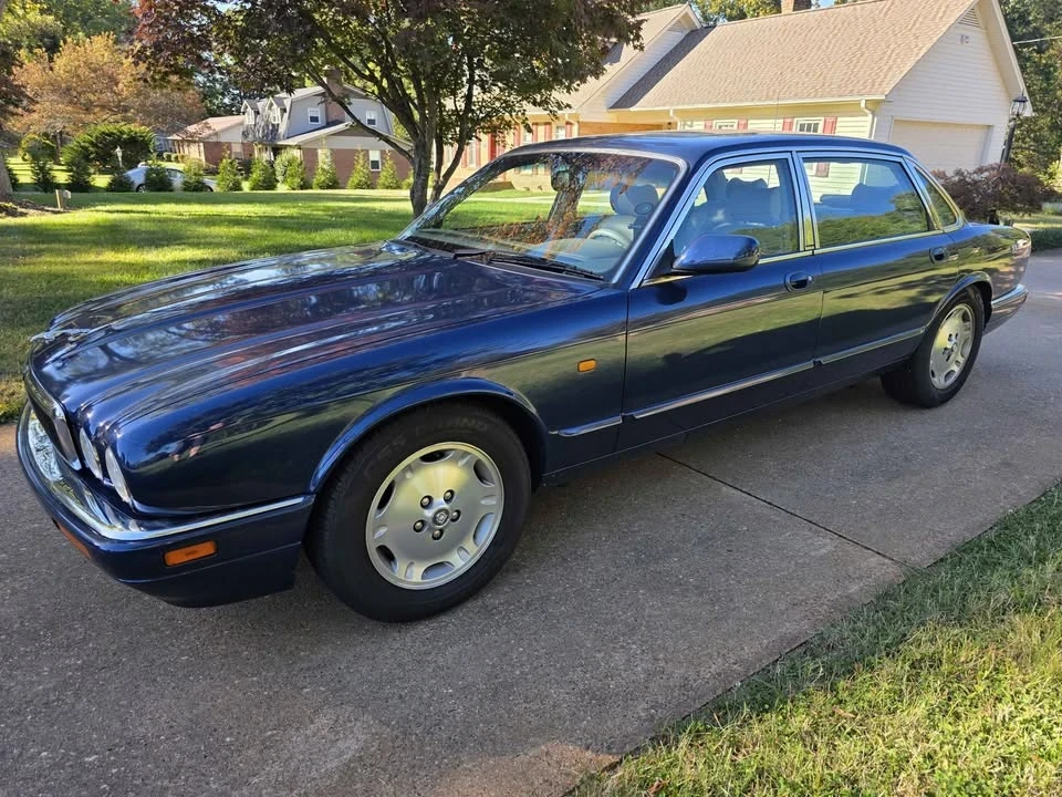 1997 Jaguar X300 XJ - Image 8 of 19