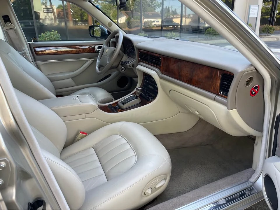 1997 Jaguar X300 XJ - Image 14 of 19