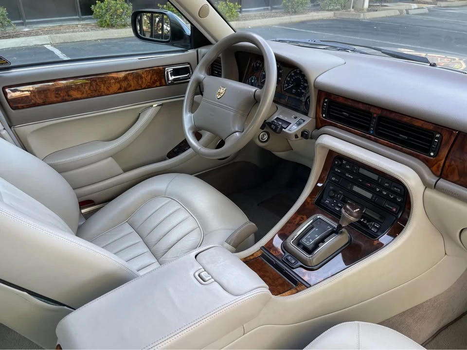 1997 Jaguar X300 XJ - Image 14 of 20