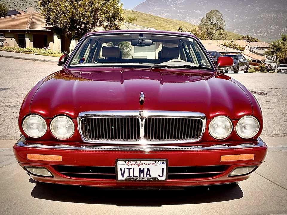 1997 Jaguar X300 XJ - Image 8 of 21
