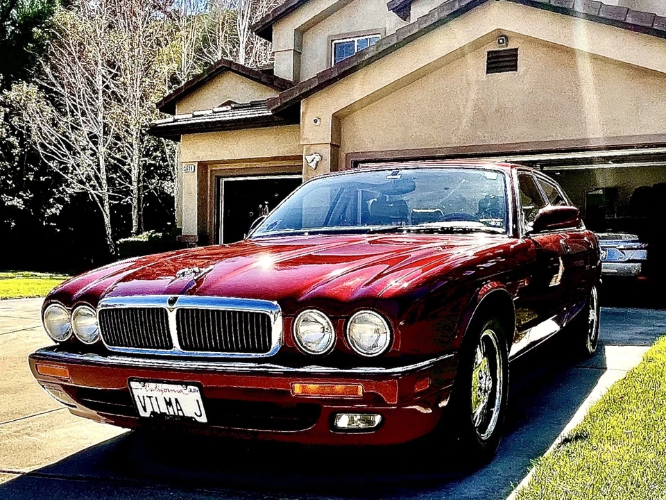 1997 Jaguar X300 XJ - Image 5 of 21