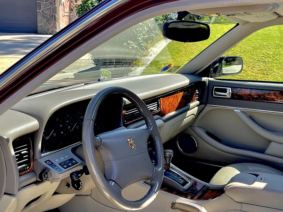 1997 Jaguar X300 XJ - Image 20 of 21