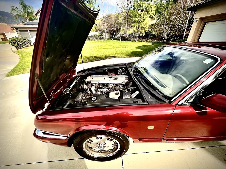 1997 Jaguar X300 XJ - Image 11 of 21