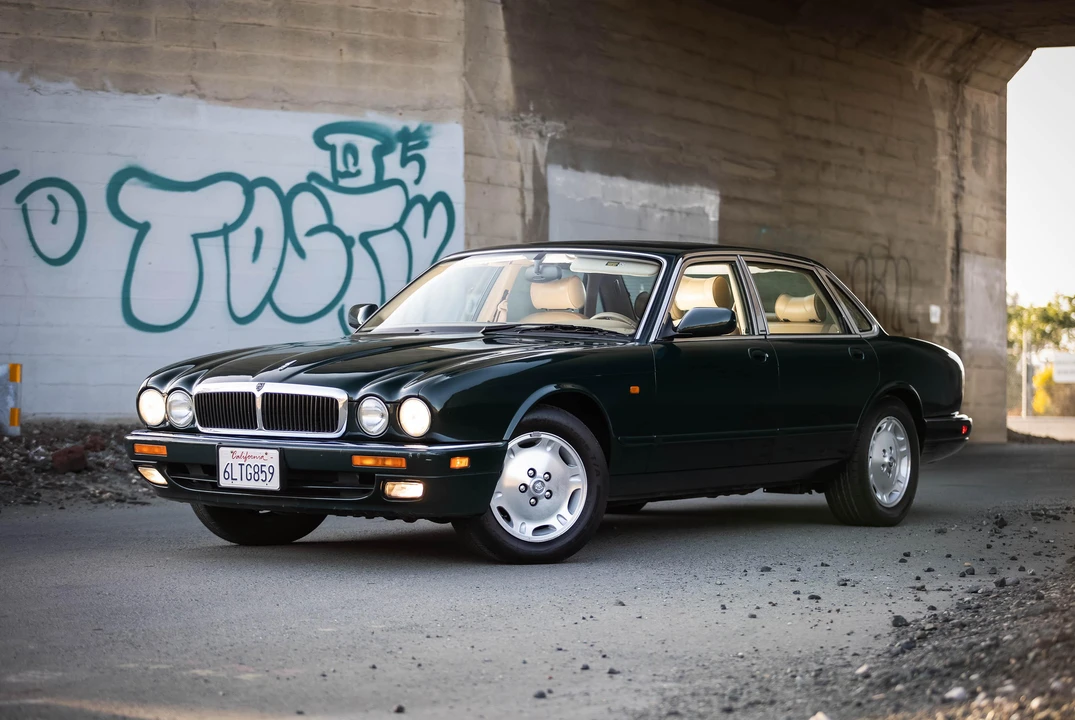1997 Jaguar X300 XJ - Image 8 of 31