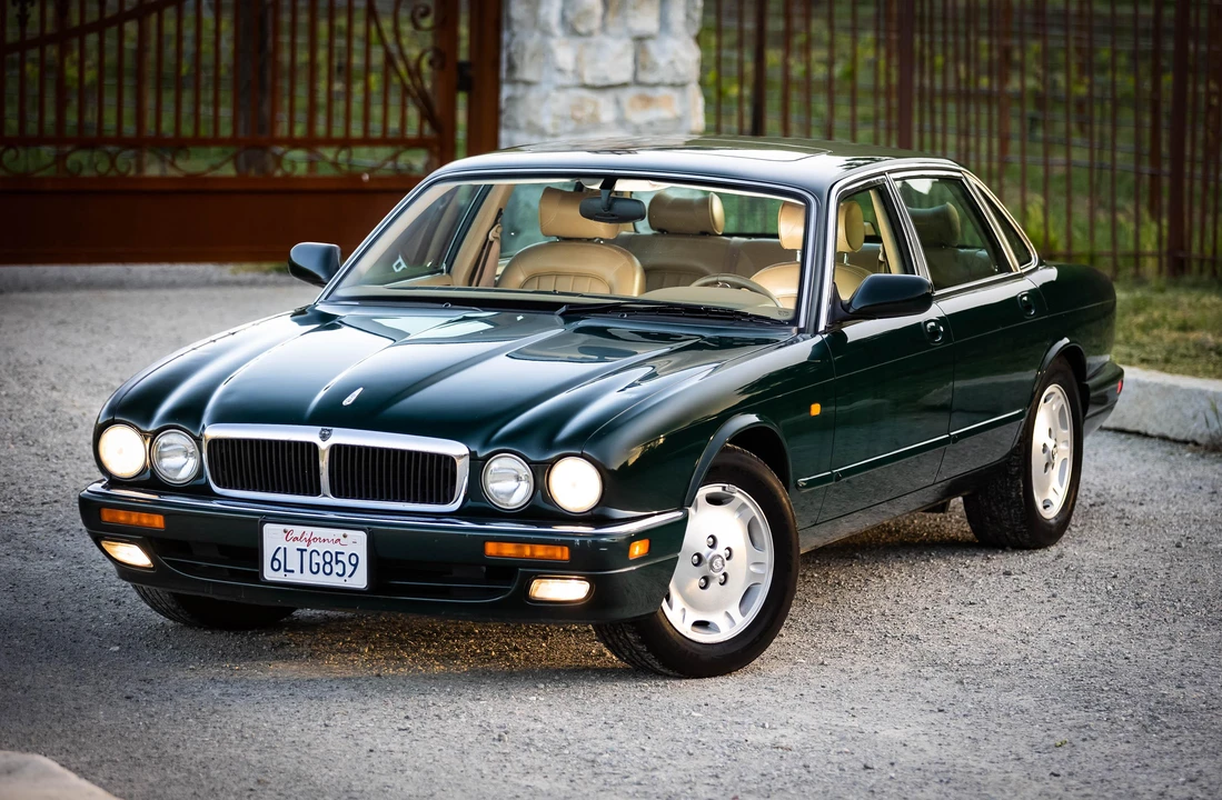 1997 Jaguar X300 XJ - Image 6 of 31