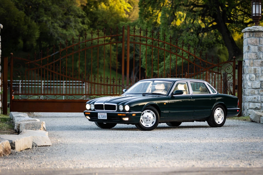 1997 Jaguar X300 XJ - Image 11 of 31