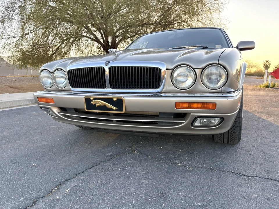 1997 Jaguar X300 XJ - Image 10 of 31