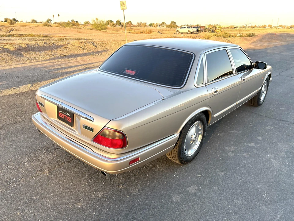 1997 Jaguar X300 XJ - Image 29 of 31