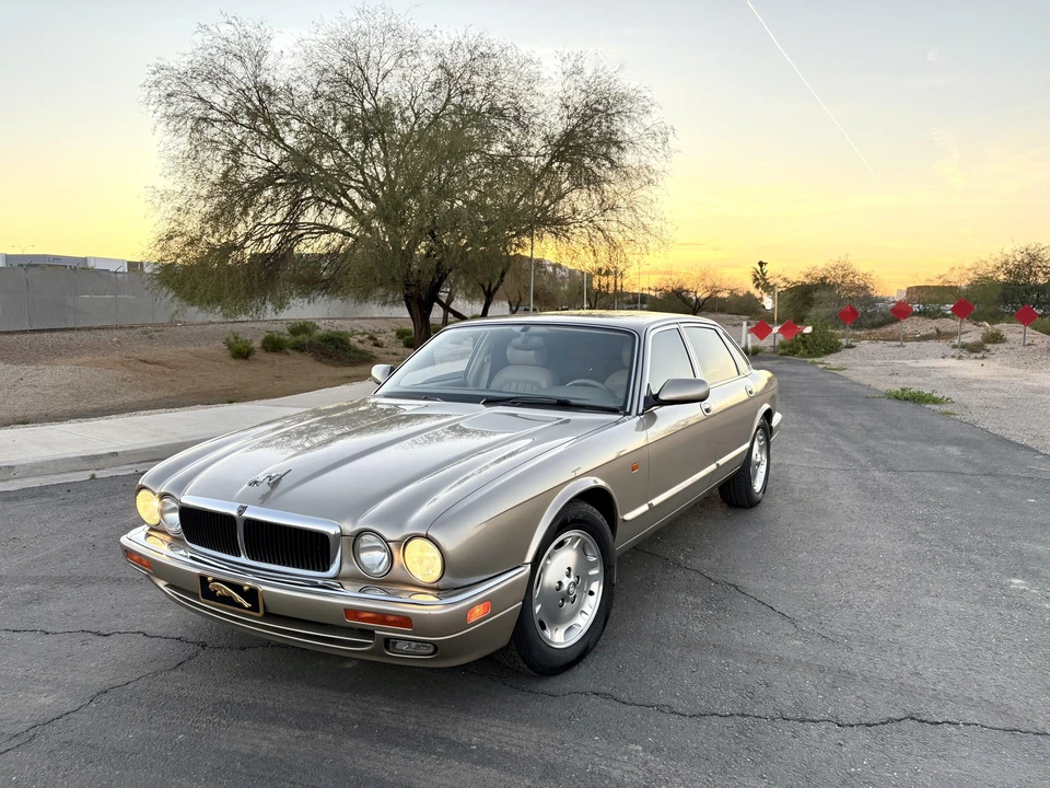 1997 Jaguar X300 XJ - Image 5 of 31
