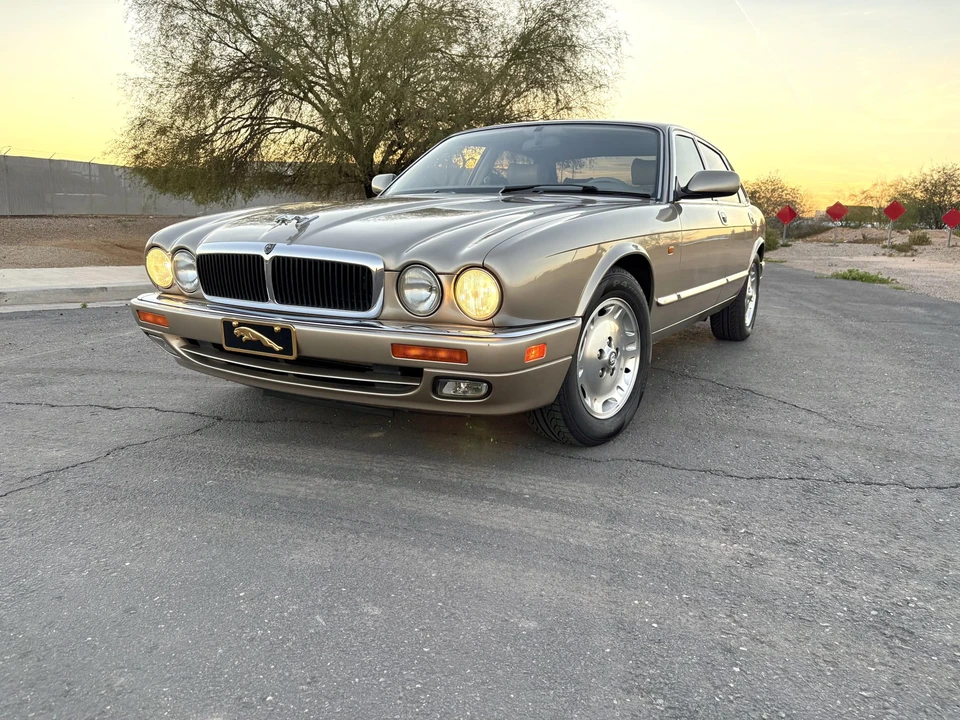 1997 Jaguar X300 XJ - Image 6 of 31
