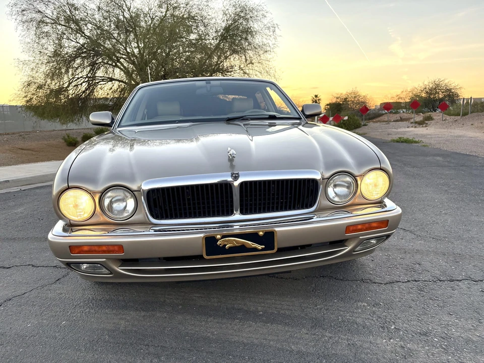 1997 Jaguar X300 XJ - Image 15 of 31