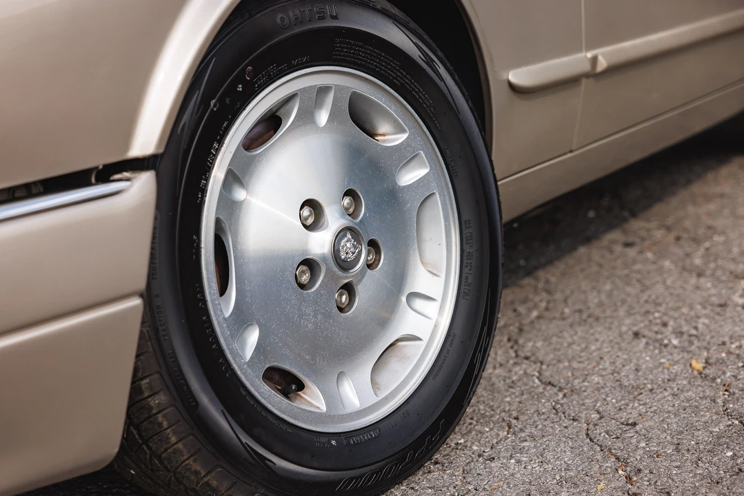 1997 Jaguar X300 XJ - Image 15 of 31