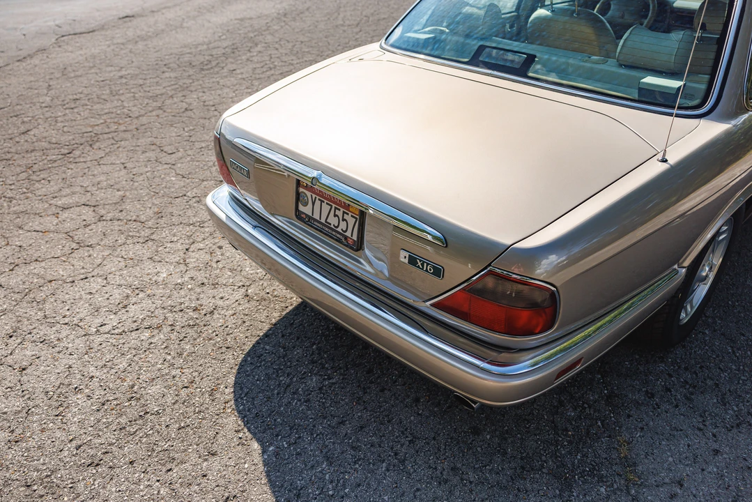 1997 Jaguar X300 XJ - Image 27 of 31