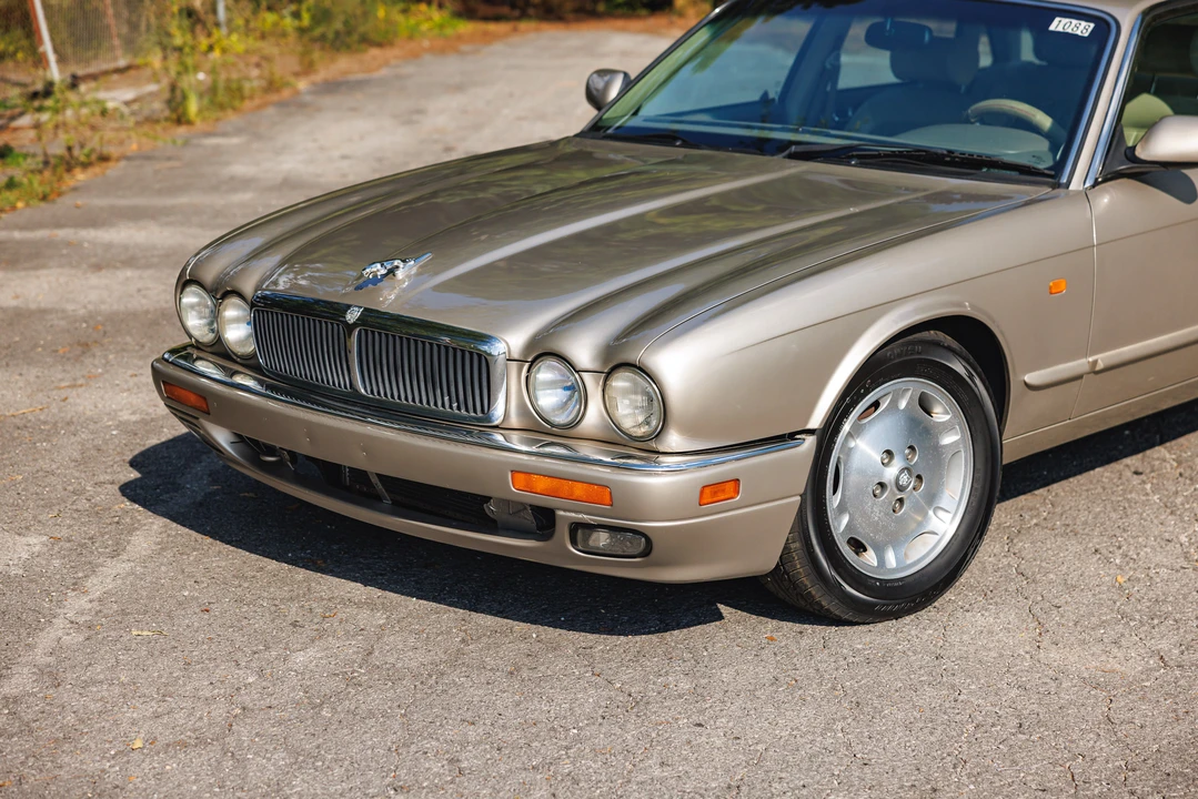 1997 Jaguar X300 XJ - Image 3 of 31