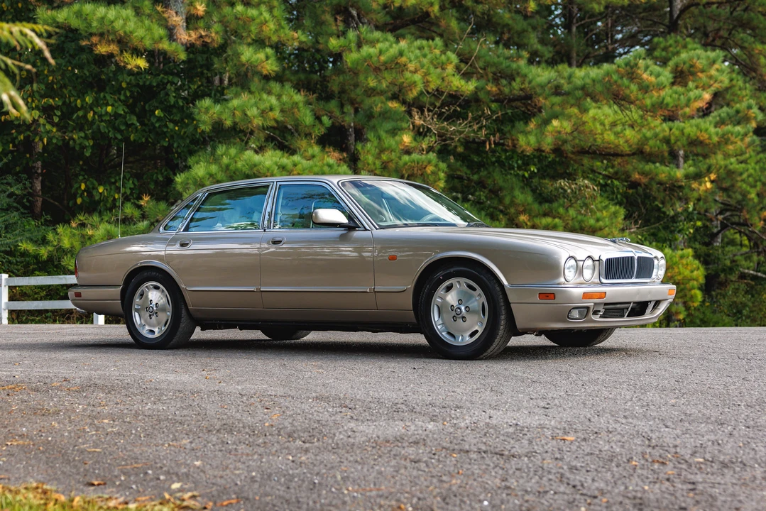 1997 Jaguar X300 XJ - Image 5 of 31