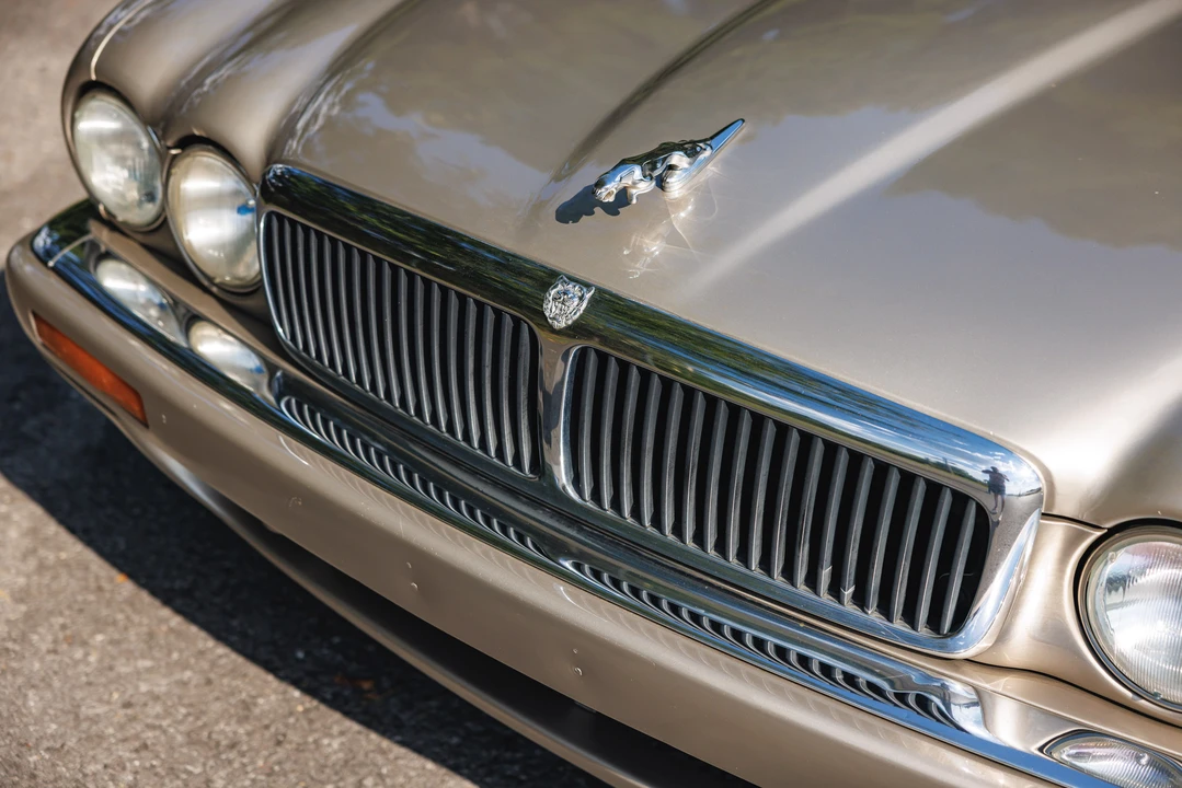 1997 Jaguar X300 XJ - Image 8 of 31