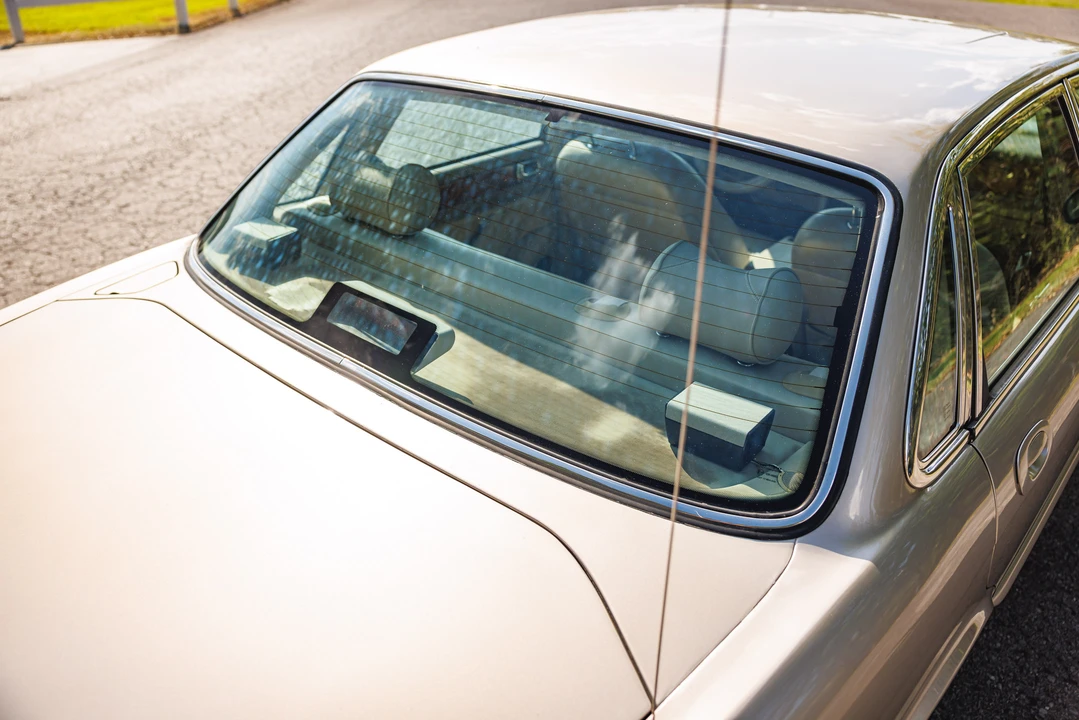 1997 Jaguar X300 XJ - Image 31 of 31