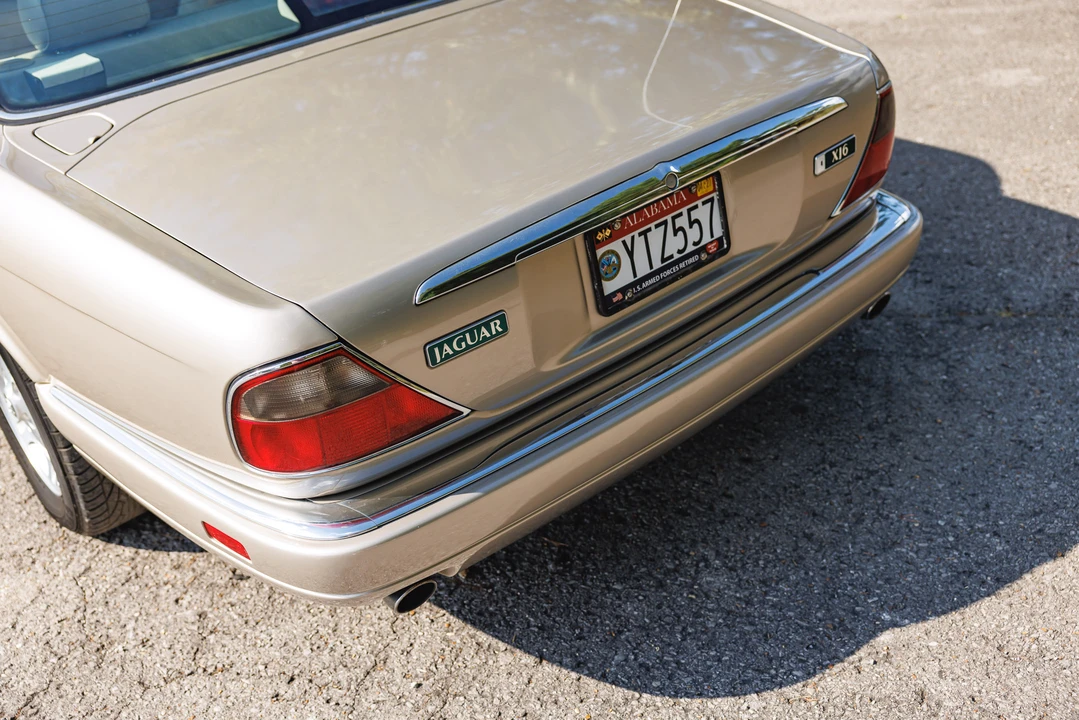1997 Jaguar X300 XJ - Image 22 of 31