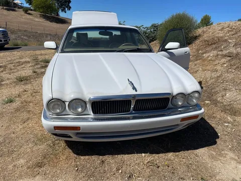 1997 Jaguar XJ6 Sedan