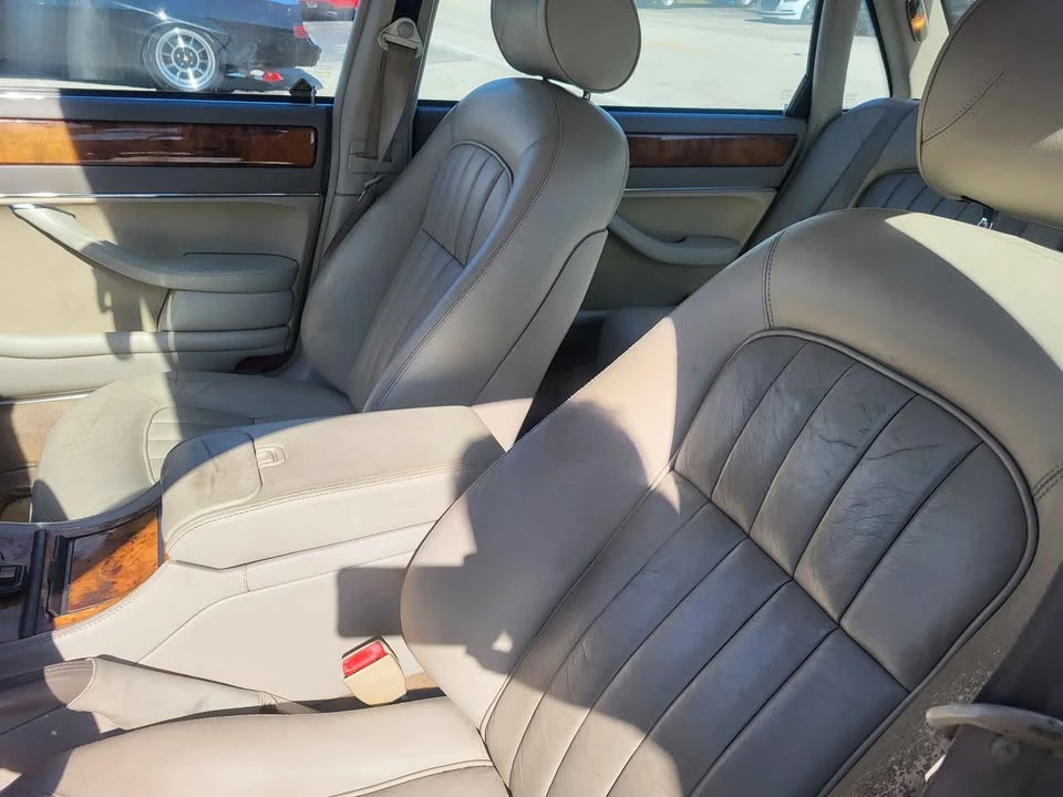 1997 Jaguar X300 XJ - Image 10 of 14