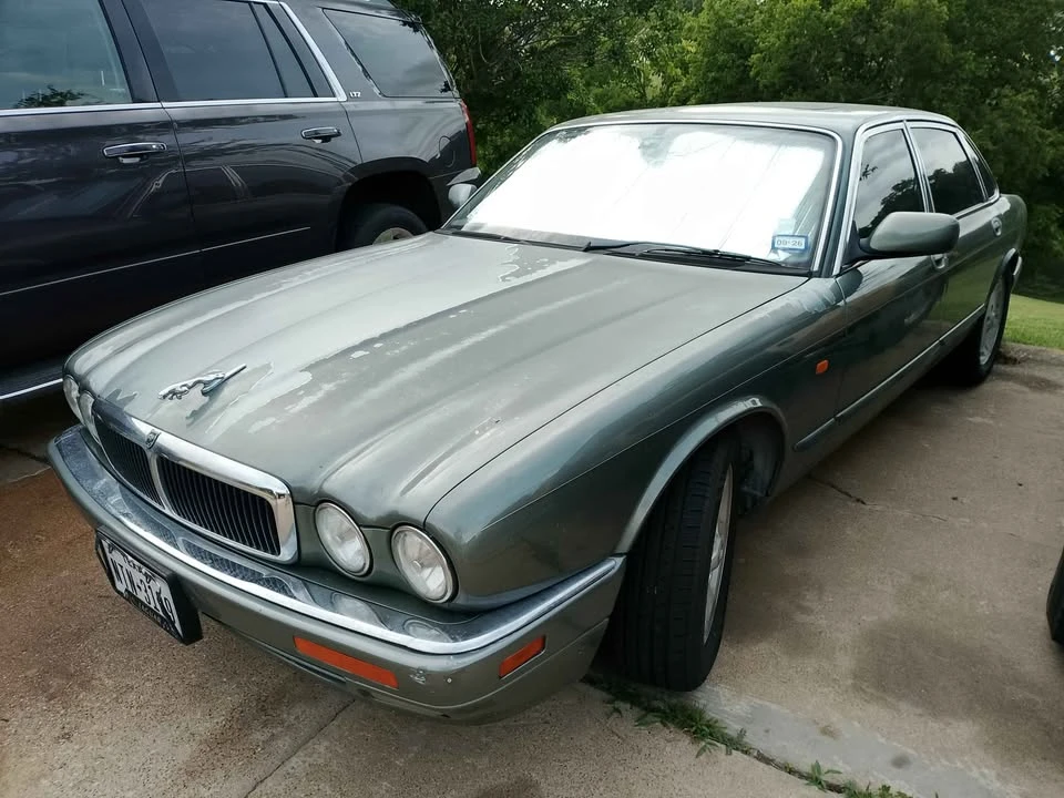 1997 Jaguar X300 XJ - Image 2 of 8