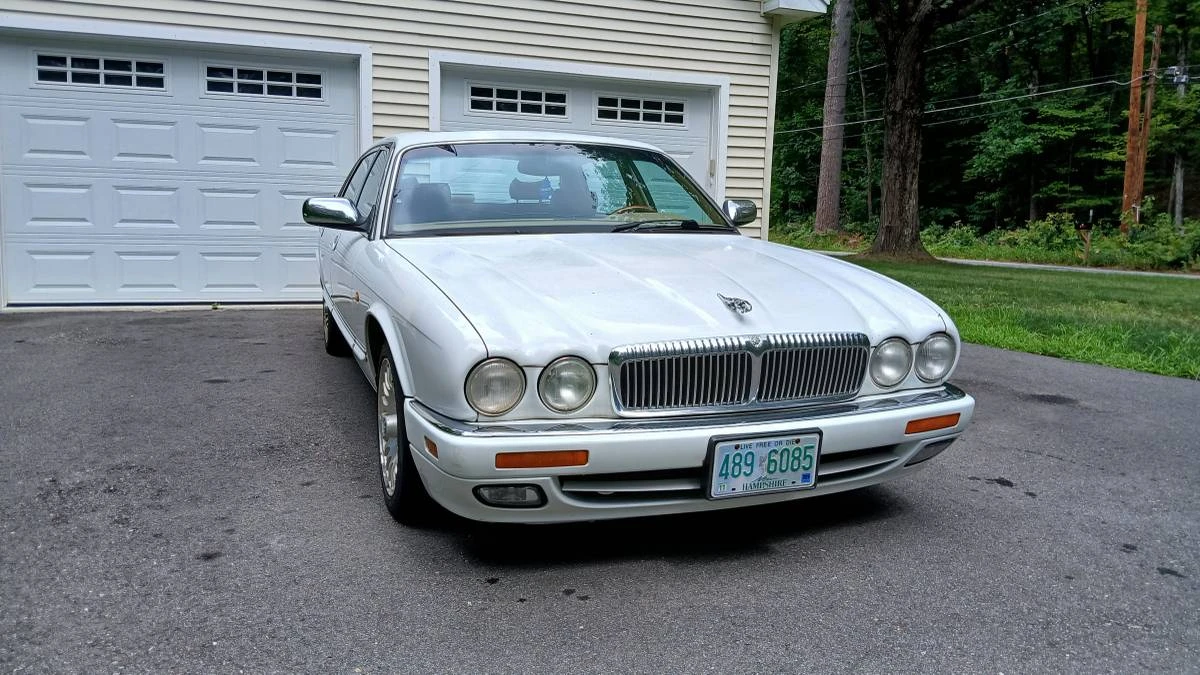 1997 Jaguar X300 XJ - Image 11 of 20
