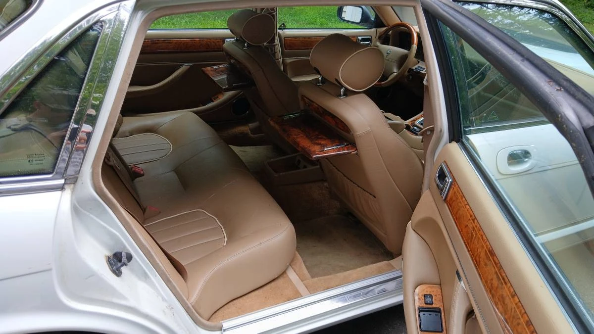 1997 Jaguar X300 XJ - Image 17 of 20