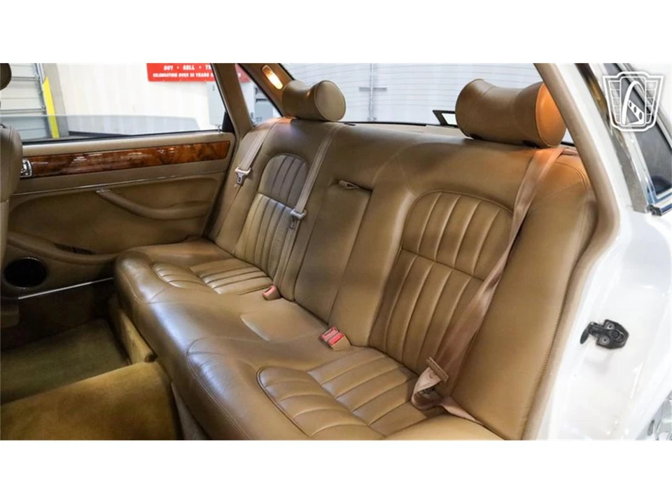 1997 Jaguar X300 XJ - Image 19 of 31