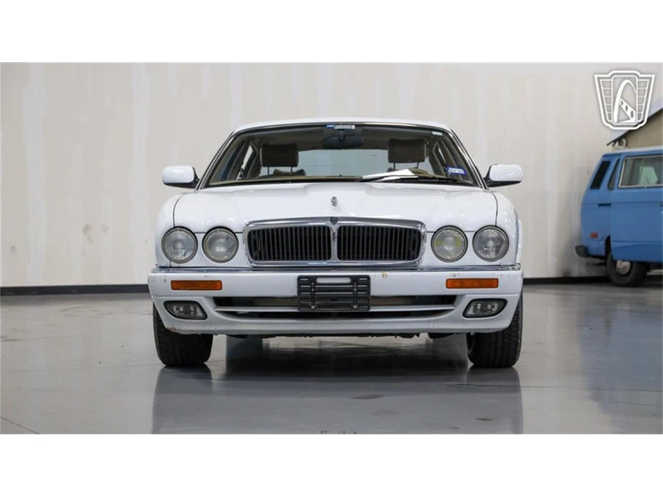 1997 Jaguar X300 XJ - Image 8 of 31