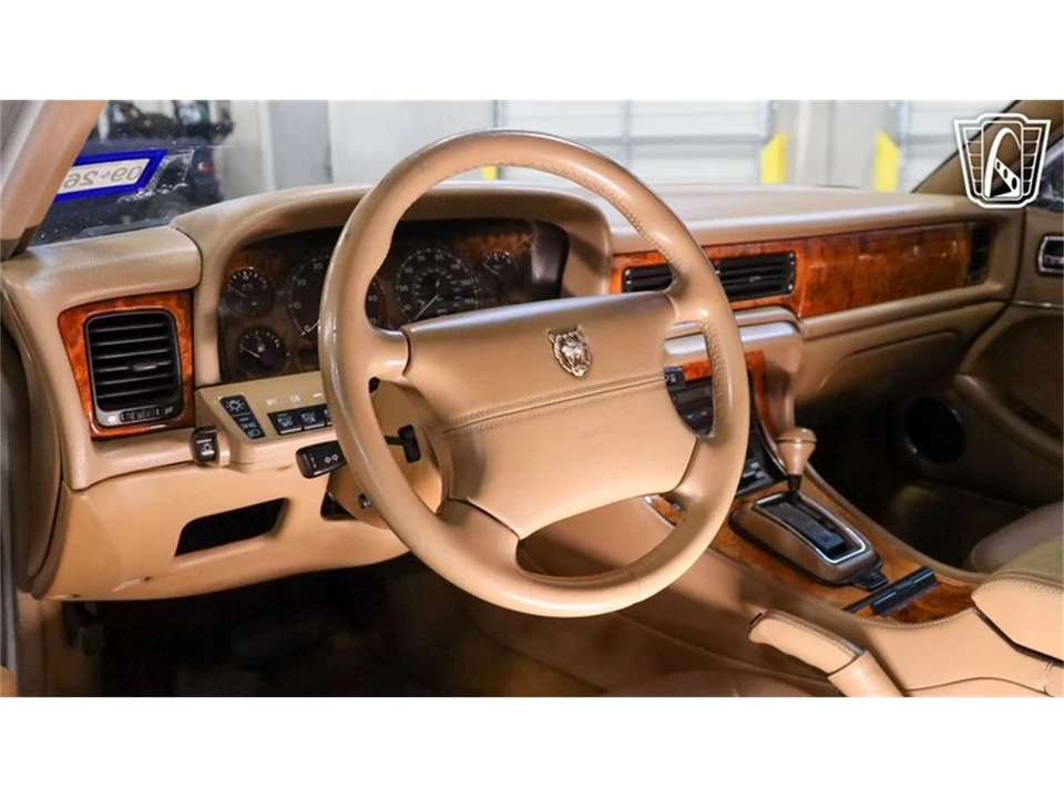 1997 Jaguar X300 XJ - Image 13 of 31