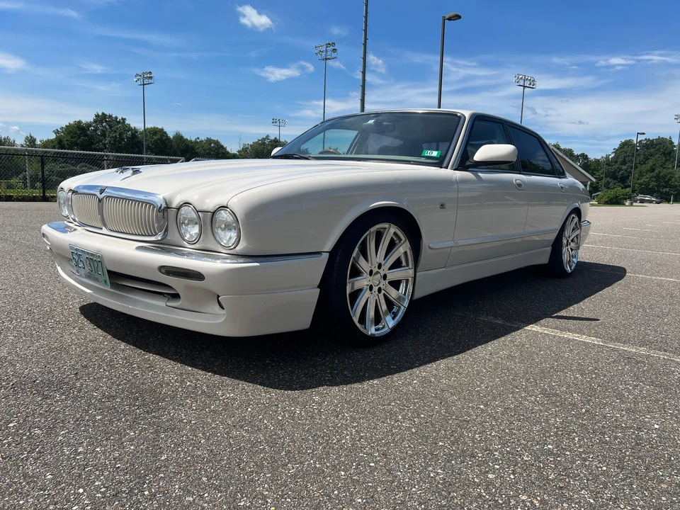 1997 Jaguar X300 XJ - Image 11 of 31