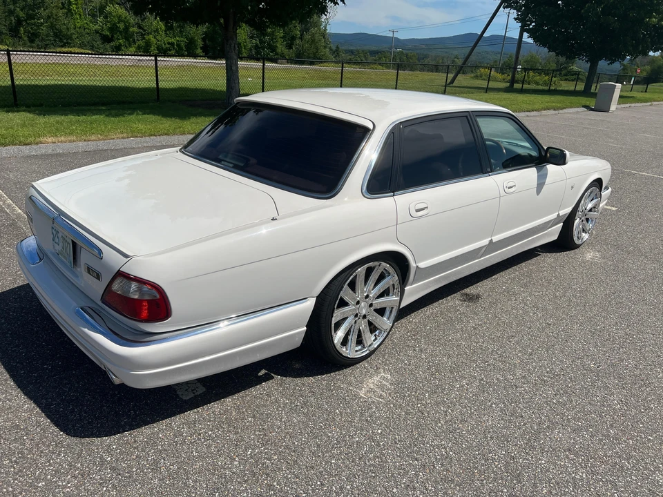 1997 Jaguar X300 XJ - Image 26 of 31