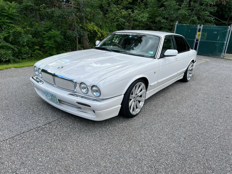 1997 Jaguar X300 XJ - Image 10 of 31