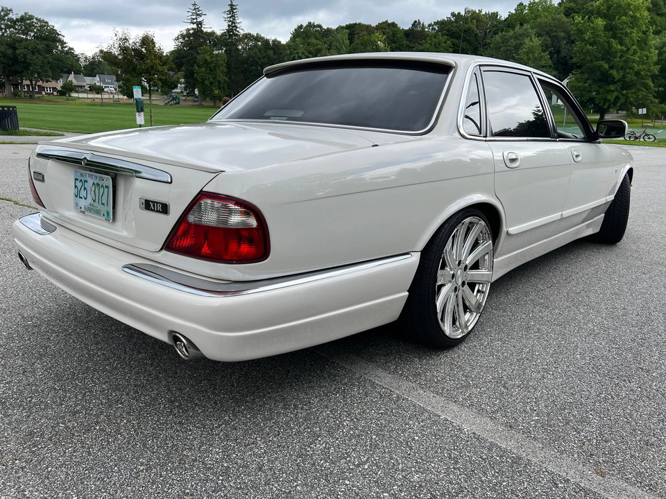 1997 Jaguar X300 XJ - Image 24 of 31