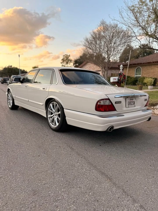 1997 Jaguar X308 XJ - Image 13 of 15