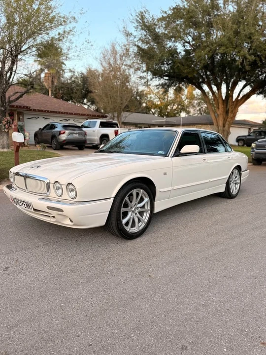 1997 Jaguar X308 XJ - Image 15 of 15