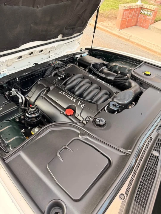 1997 Jaguar X300 XJ - Image 8 of 15