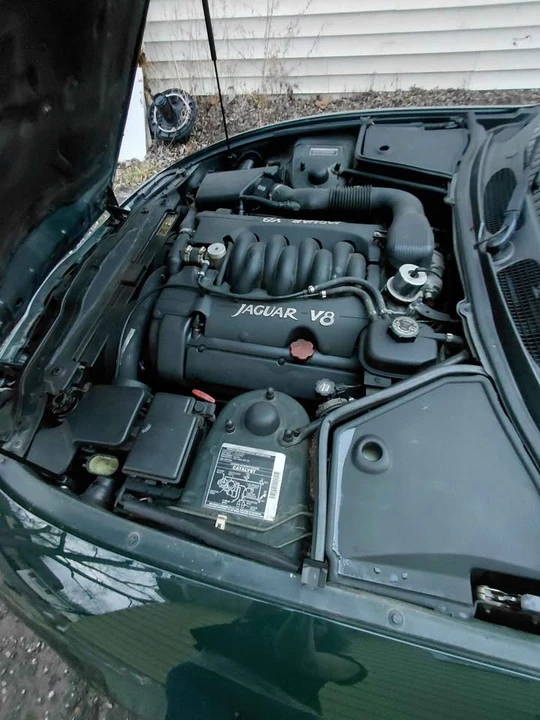 1997 Jaguar X100 XK8 - Image 5 of 9