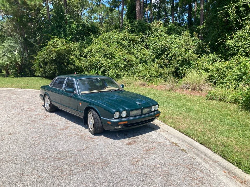 1997 Jaguar X306 XJR - Image 5 of 10