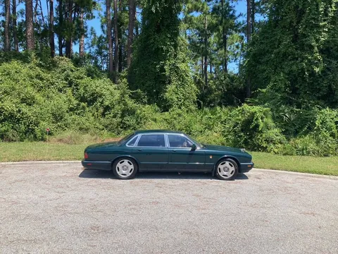 1997 Jaguar XJR