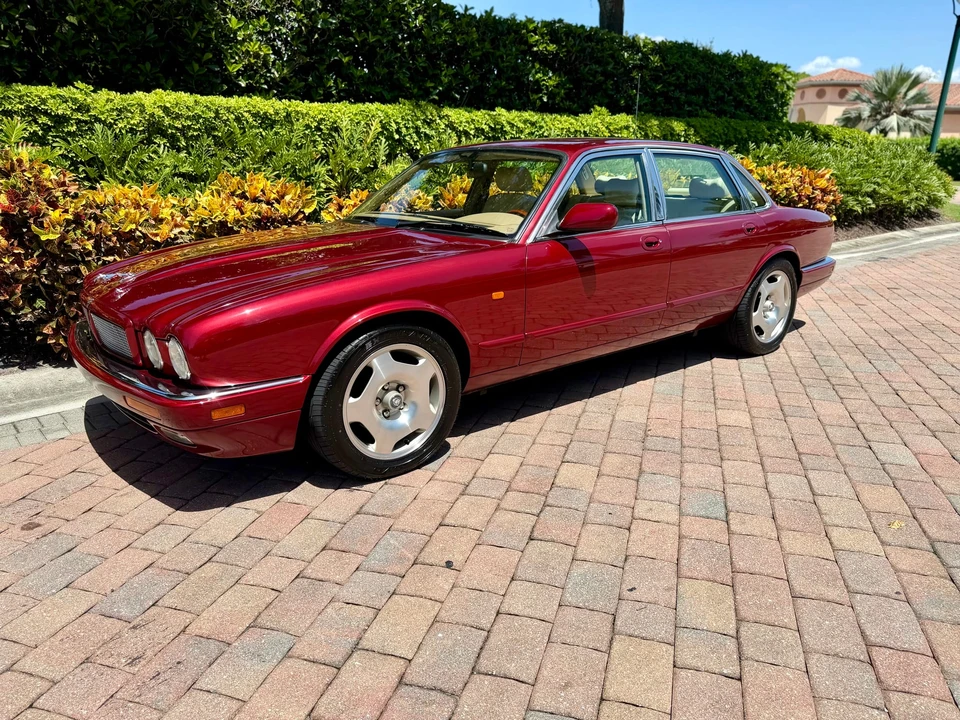 1997 Jaguar X306 XJR - Image 2 of 31