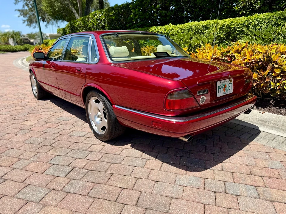 1997 Jaguar X306 XJR - Image 10 of 31